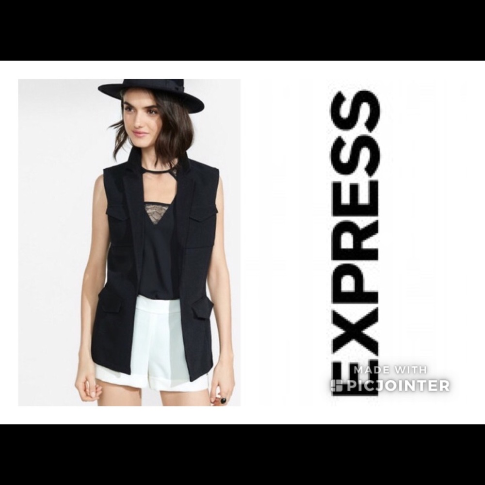 Sleeveless Utility Vest in Black